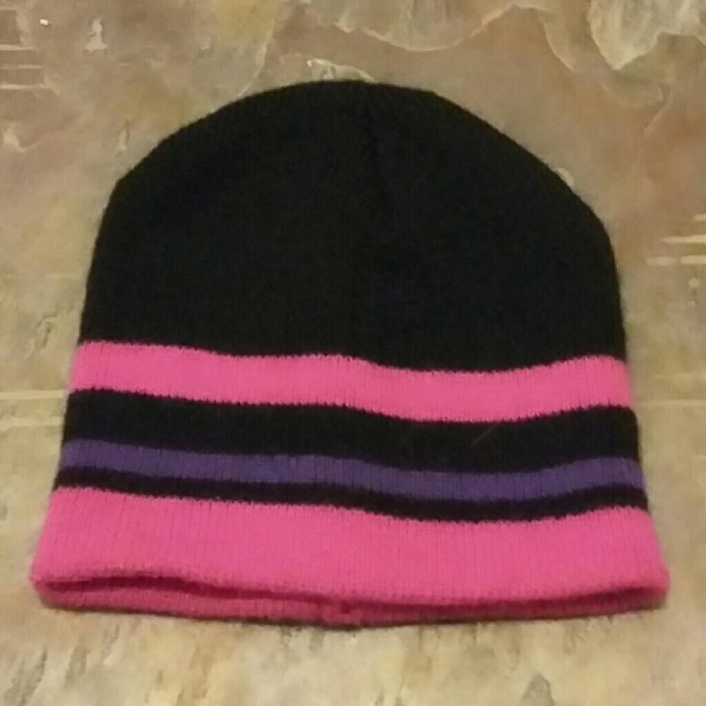 ⭐2 for $5⭐ Knit hat